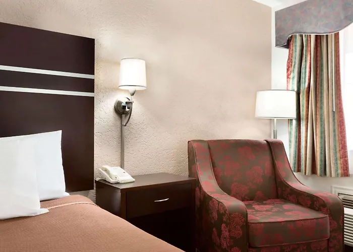 Travelodge By Wyndham Killeen/fort Hood